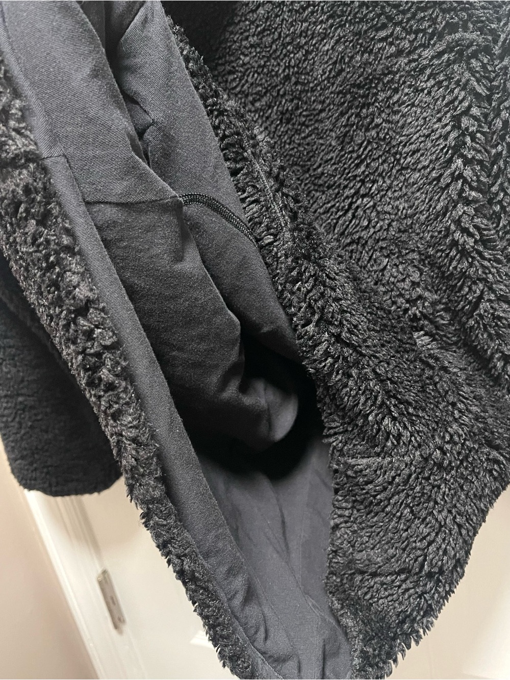 Lululemon Warmth Restore Long Cozy Soft Fleece Pullover Black #LW3FIBS Size 4 - Picture 12 of 12